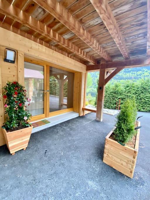 Androsace Appartement Dans Chalet Bois Avec Jacuzzi Privatif Terrasse Et Vue Montagne Les Villards-sur-Thones Luaran gambar